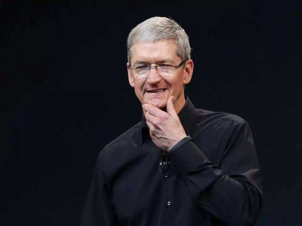 苹果 CEO 库克：苹果不会获取用户数据，不拿用户数据赚钱