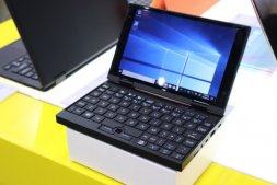 深圳厂商推7英寸迷你Windows 10变形笔记本电脑