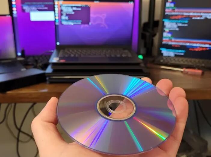 Linux 内核 CD-ROM 驱动迎来新维护者